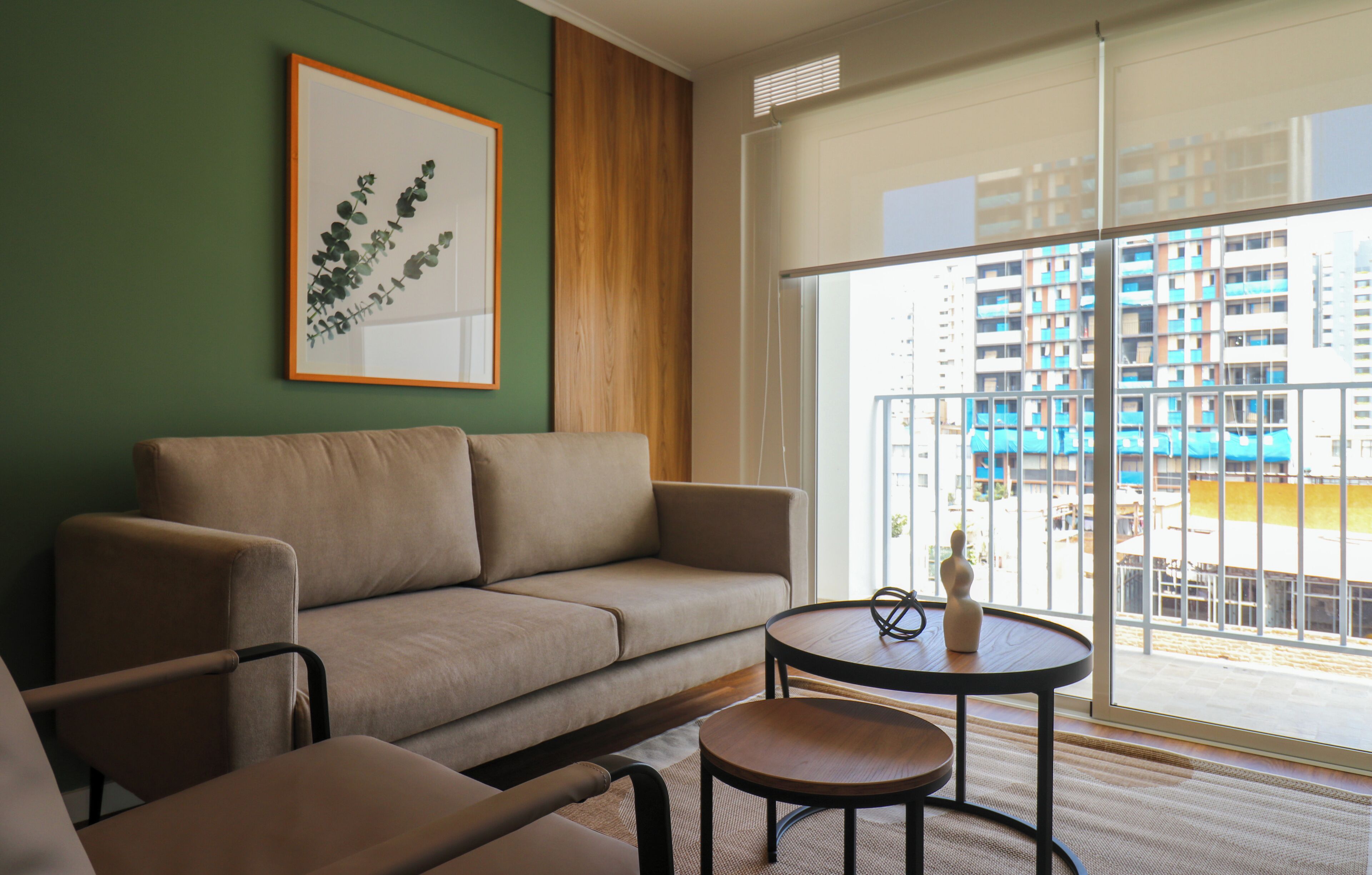 Apartment, Balcony | Living room | 43-inch Smart TV with digital channels, heated floors