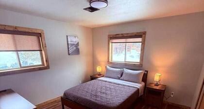 Miller Mountain Cabin