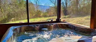Beautiful View Log Cabin Fireplace Hot Tub Arcade Pool Fishing