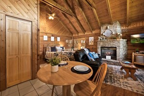 Suite | 1 bedroom, Internet - View Location Studio Log Cabin Hot Tub Fireplace (Pigeon Forge)