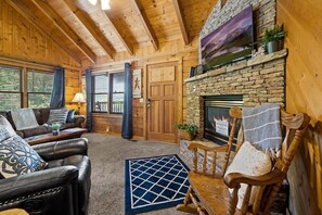 Suite - Location Smokies Log Cabin Hot Tub Fireplace (Pigeon Forge)