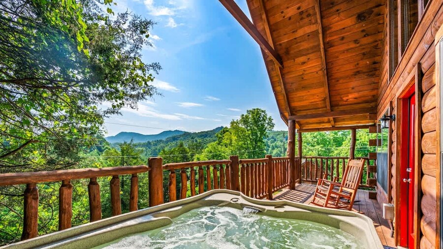 View Location 2 Fireplaces Hot Tub Honeymoon