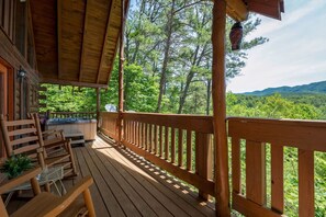 Suite - Nice View Log Cabin Fireplace Hot Tub Pool Table (Sevierville)