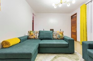 Living area - Homely Corner Apartment with Self Check in ! (Nairobi)