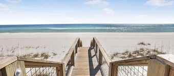 Cotton Bayou Condo Boat Slip Water Views 2 Beddrooms