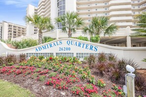 House - Admirals Quarters 806- Luxury Beachfront 8th fl (Orange Beach)