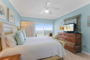 House - Admirals Quarters 806- Luxury Beachfront 8th fl (Orange Beach)