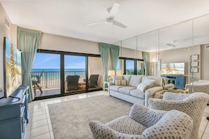 Interior - Palms 514- Beachfront Condo 2 2 5th Floor Beach Front Sleeps 8 (Orange Beach)