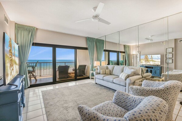 Interior - Palms 514- Beachfront Condo 2 2 5th Floor Beach Front Sleeps 8 (Orange Beach)