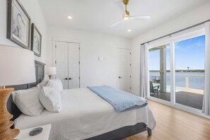 House - Beach Blessing- Pool Elevator Sleeps 16 SIX Bedrooms 6 Baths (Gulf Shores)