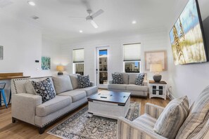 House - Whimsical Way- Beach Access Pool Built in 2025 (Gulf Shores)