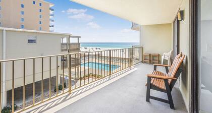 Gulf Village 214- Close to the Hangout Beachfront