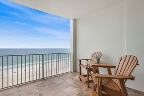 House - Regency Isle 806 2 BR 2 5 BA Gulf-front Sleeps 7 (Orange Beach)