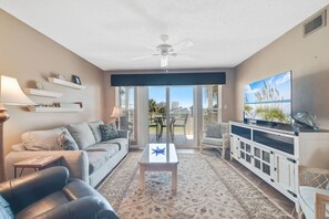 House, Smoking - Portside 108- On Ole River Bring Boat Pool (Orange Beach)