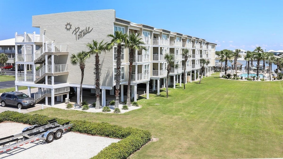 Portside 108- On Ole River Bring Boat Pool