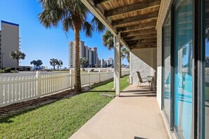 Apartment - Seaside Beach 2103- Ground Level Beachside (Orange Beach)