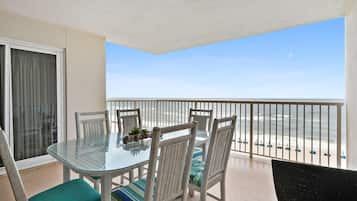 Apartment | 2 bedrooms, Internet