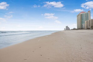 House | 2 bedrooms, Internet - Phoenix II Orange Beach Beach Views Pools Fun (Orange Beach)