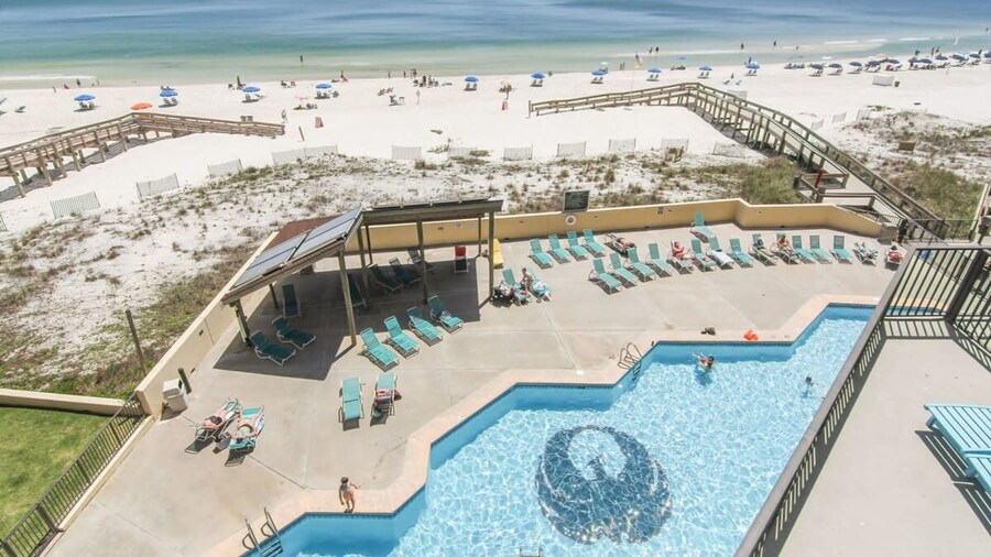 Phoenix I 1112-11th Floor Splash pad Beachfront 2 Bedrooms 2 Baths