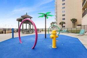 House - Phoenix I 1112-11th Floor Splash pad Beachfront 2 Bedrooms 2 Baths (Orange Beach)