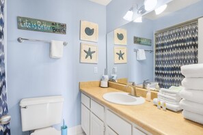 House | 2 bedrooms, Internet - Sea Oats 102c- Beach View Pool 25 Steps to Beach (Gulf Shores)