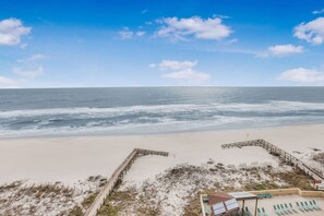 House - Phoenix II 2101 3 Bedrooms Amenities Galore Beachfront (Orange Beach)