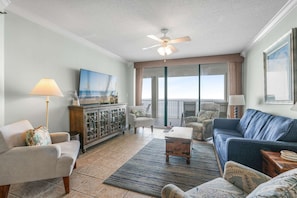 Apartment - Pelican Pointe1204 3BR 2BA Gulf-front (Orange Beach)