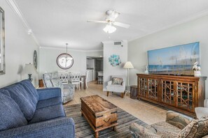 Apartment - Pelican Pointe1204 3BR 2BA Gulf-front (Orange Beach)