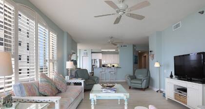 Beach Colony Resort 12 D Sleeps 10 3 Bedrooms 3 Baths Beach Front