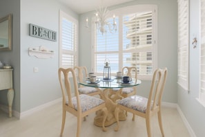 House - Beach Colony Resort 12 D Sleeps 10 3 Bedrooms 3 Baths Beach Front (Pensacola)