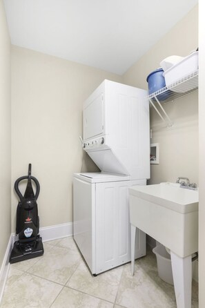 Apartment - Bel Sole 1102 Spacious Water View Beach Access (Gulf Shores)