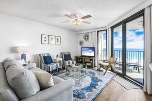 House - Phoenix III 3031 3BR 2BA End Unit on 3rd Floor Beachfront (Orange Beach)