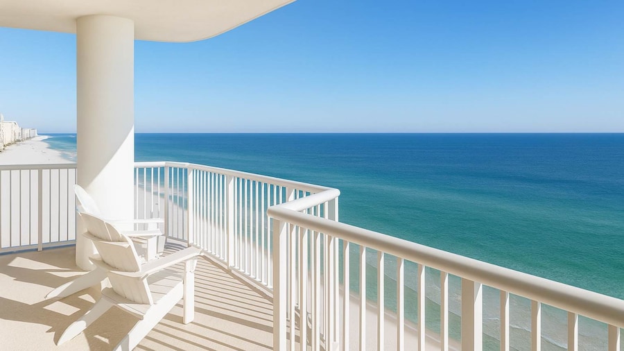 Island Royale- Beachfront Penthouse