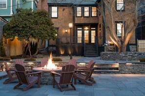 House | 10 bedrooms, Internet - The Royce - Two Luxury Family Homes in Downtown Newport (Newport)