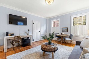 3 habitaciones y acceso a internet 