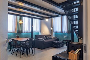 Interior - Milan Central Station - Green Loft (Milano)