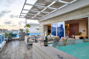 House | 4 bilik tidur 