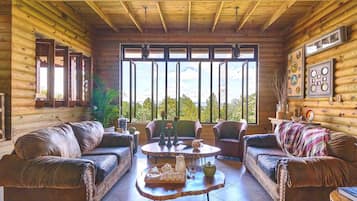 Rumah | 4 kamar tidur