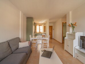 House - La Mareta Cozy Apartment With Pool (Brena Baja)