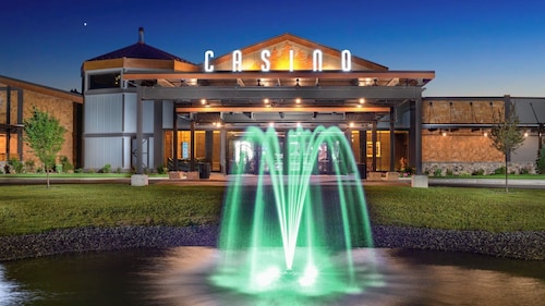 Point Place Casino Hotel