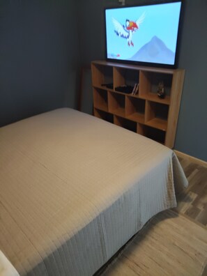 1 bedroom, Internet, bed sheets