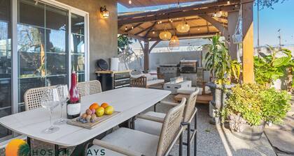 Private Studio Near PayPal Park • Hot Tub • EV