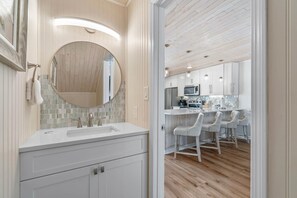Condo, varias camas (Sandprints A8) | Cocina privada
