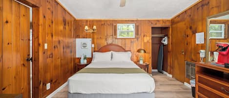 1 Schlafzimmer, Schreibtisch, Bügeleisen/Bügelbrett, kostenloses WLAN
