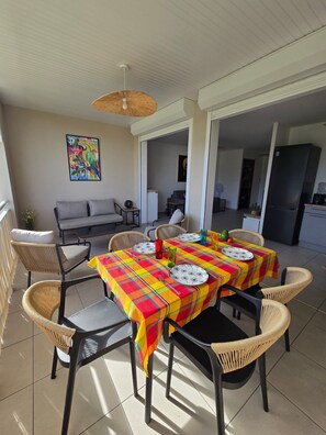 Dining - Vrbo Property (Les Trois-Îlets)