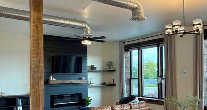 The Broadway Retreat