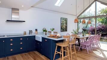 Fridge, microwave, dishwasher, electric kettle