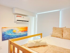 2 bedrooms, iron/ironing board, WiFi, bed sheets - Modern Apartment 2BR - Country Reserved (Gaira)
