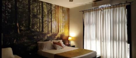 Family Room | Free WiFi, wheelchair access
