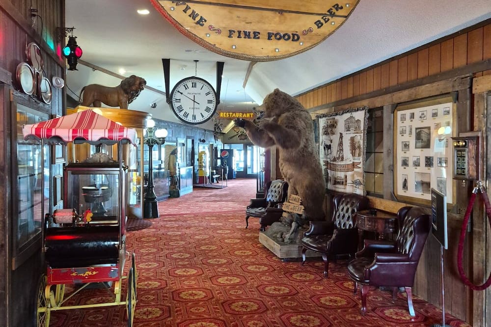 The Tonopah Station
